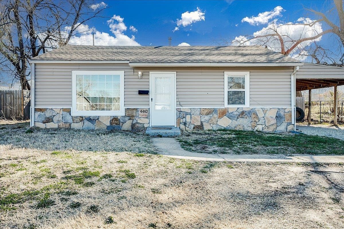 4462 S Hemlock Ave Wichita, KS 67216 - Thumbnail 2