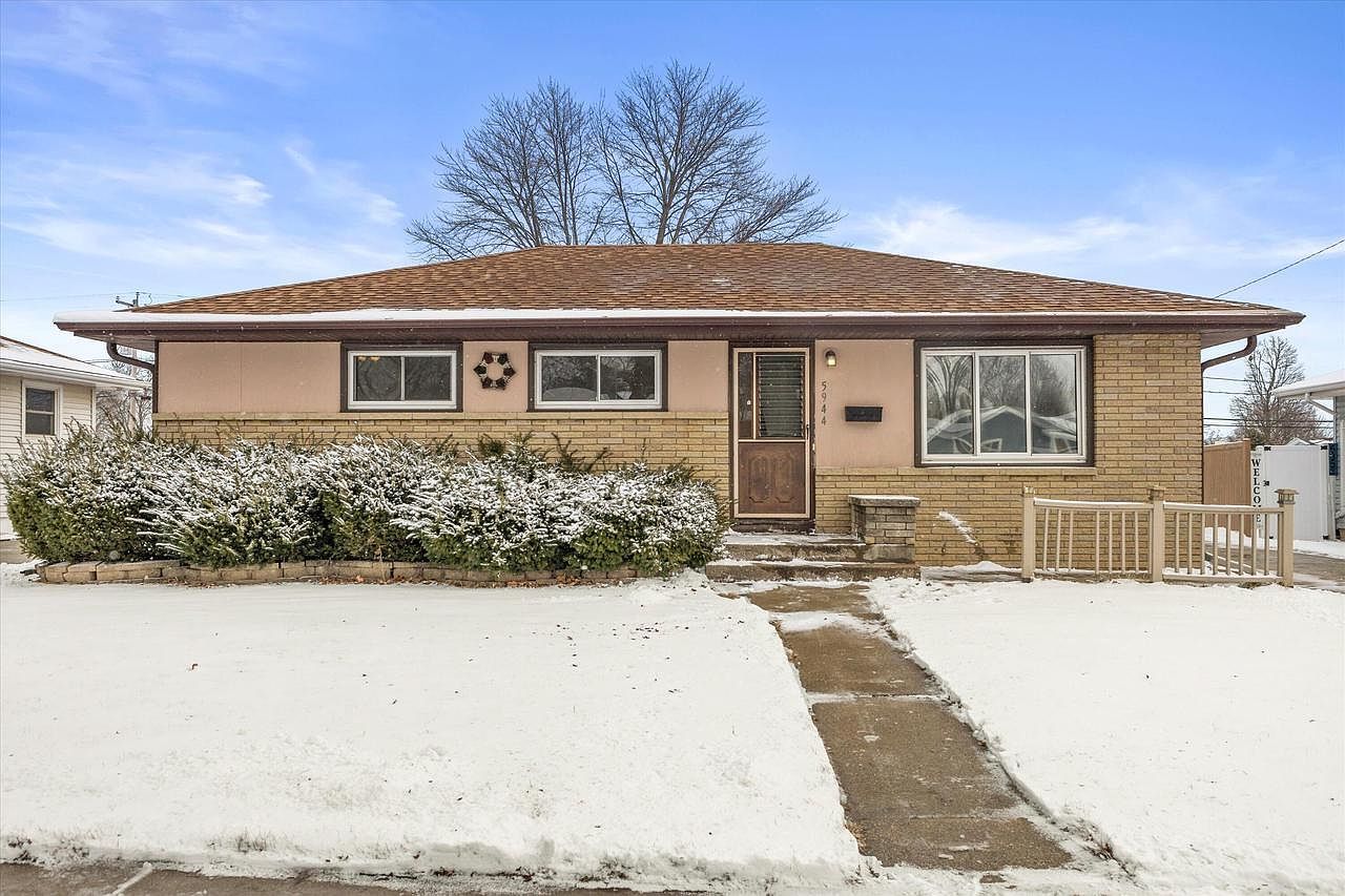 5944 S Swift Ave Cudahy, WI 53110 - Thumbnail 2