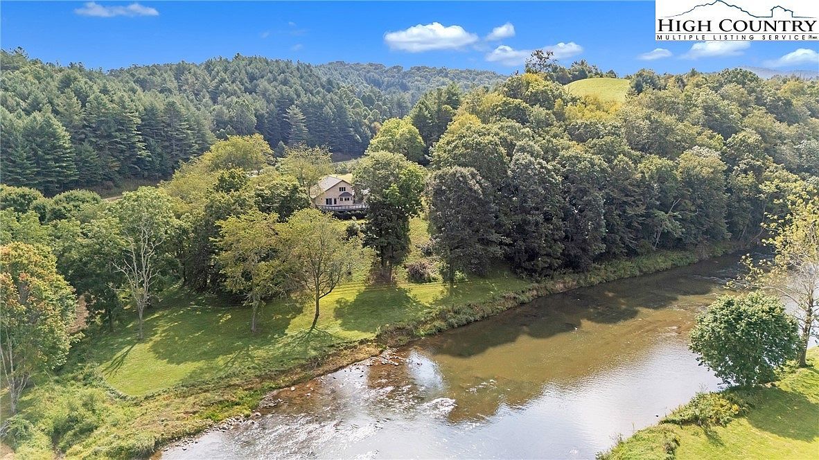 1515 Clifton Rd Crumpler, NC 28617 - Thumbnail 2