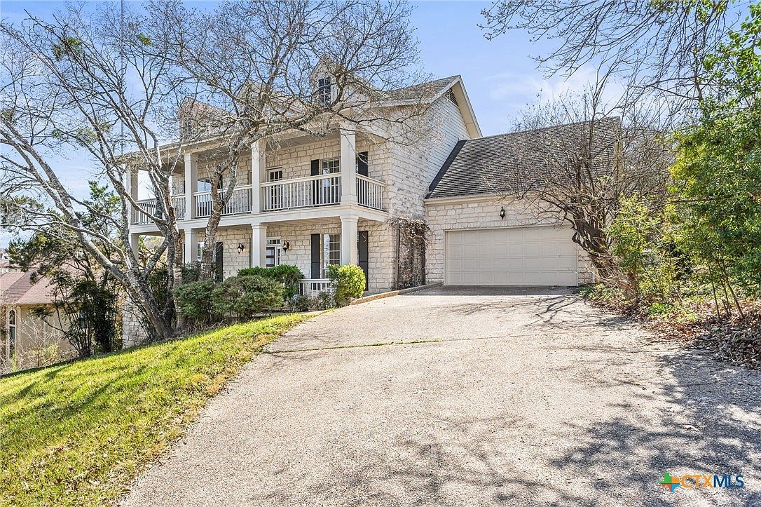 5901 Round Table Cv Austin, TX 78746 - Thumbnail 2