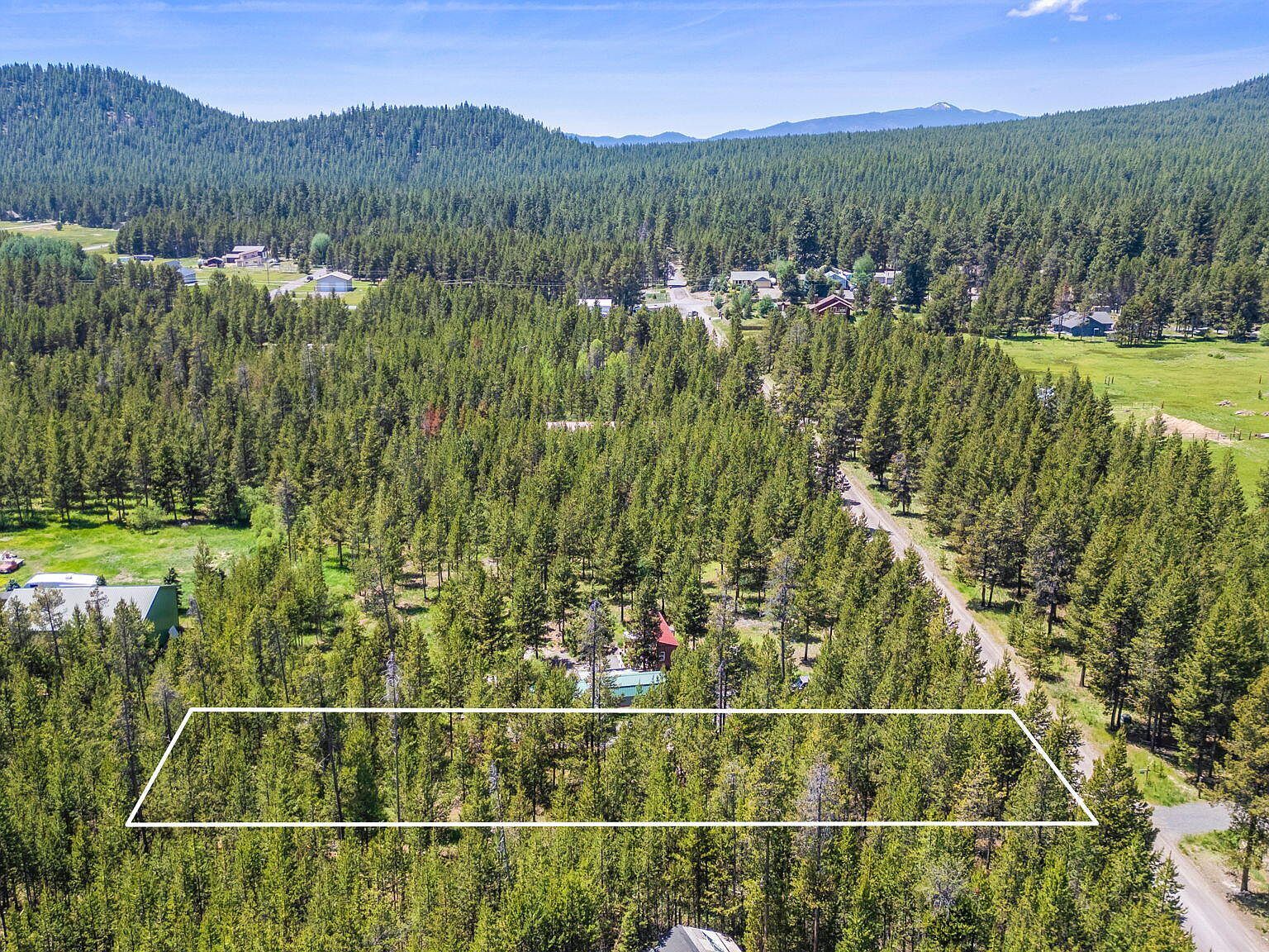 17113 Covina Rd Bend, OR 97707 - Thumbnail 2