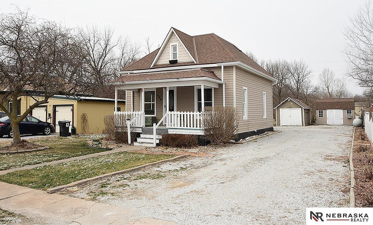 400 Main St Beaver Crossing, NE 68313  | Single Family