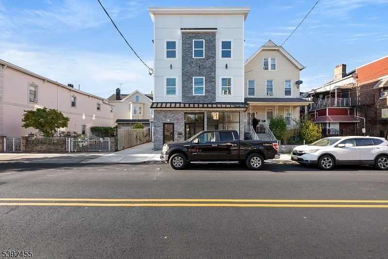 54-56 2nd St Elizabethport, NJ 07206 - Thumbnail 2