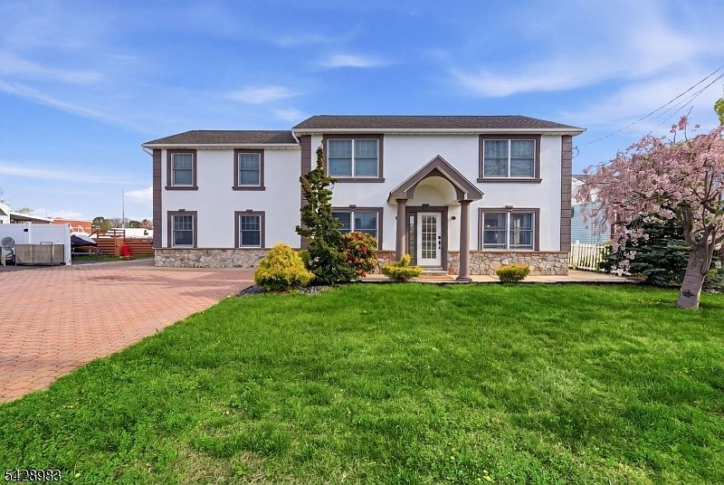 10 Minturn Rd Toms River, NJ 08753 | Multi Family