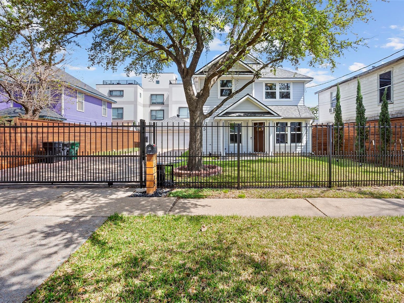3105 Garrow St Houston, TX 77003  | Single Family