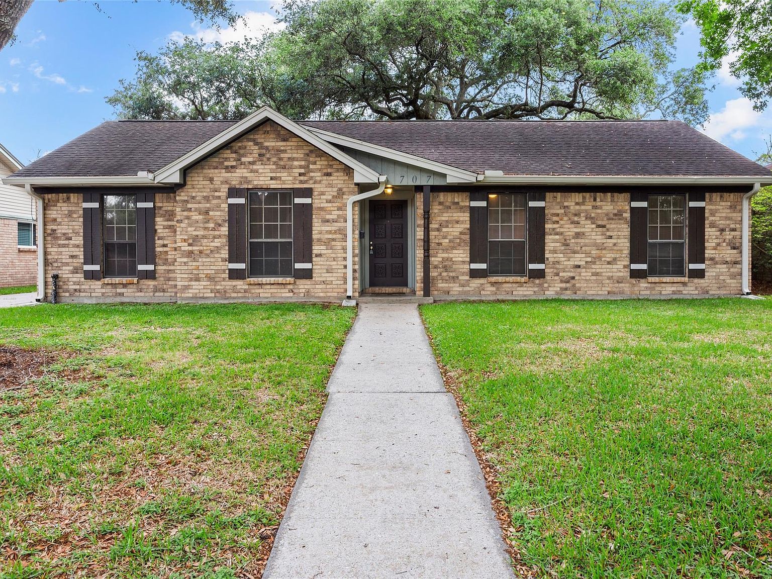 707 Briargrove Dr Alvin, TX 77511, 77511