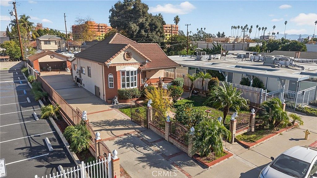 606 N Park Ave Pomona, CA 91768 - Thumbnail 2