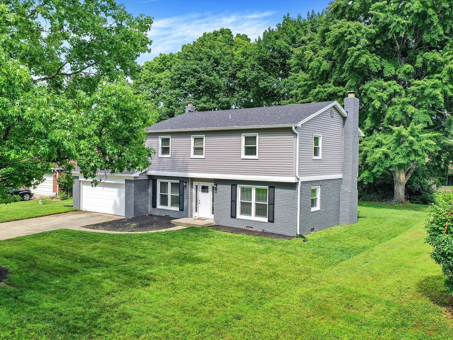 839 Fernwood Ct Indianapolis, IN 46234 - Thumbnail 2