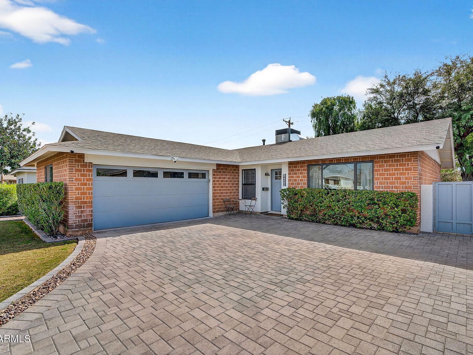 8455 E Vista Dr Scottsdale, AZ 85250 - Thumbnail 2