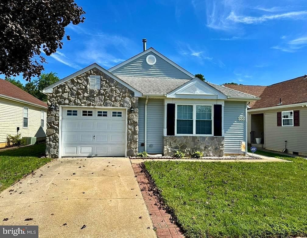 729 Barbados Dr Williamstown, NJ 08094 - Thumbnail 2