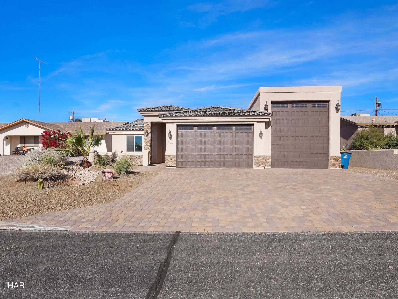 3347 Silver Arrow Dr Lake Havasu City, AZ 86406 - Thumbnail 2