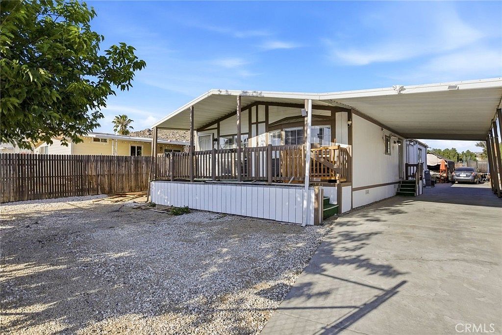25114 Avenida Valencia Homeland, CA 92548, 92548