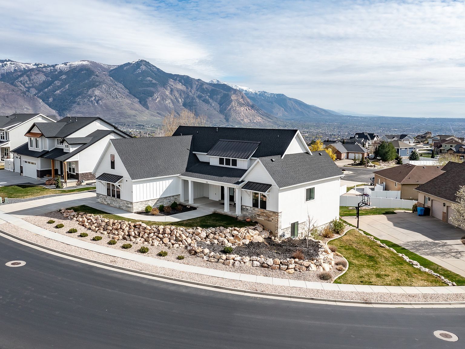 159 E 3900 N North Ogden, UT 84414, 84414