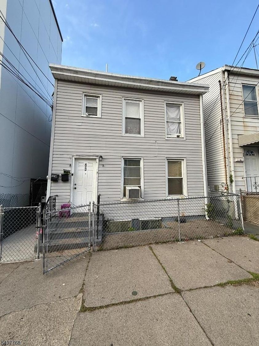 63 Pearl St Paterson, NJ 07501, 7501