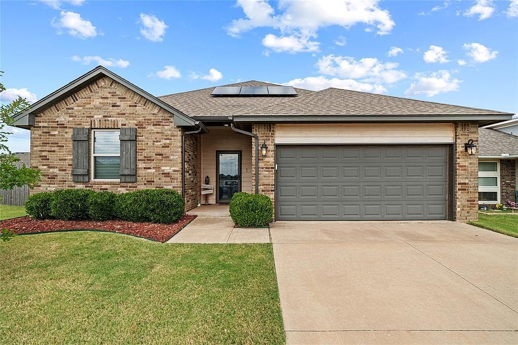 9433 NW 91st St Yukon, OK 73099 - Thumbnail 2