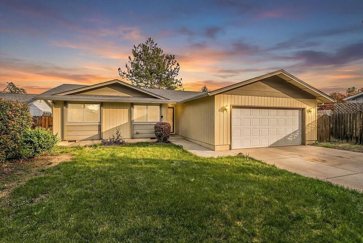 3167 Delta Waters Rd Medford, OR 97504  | Single Family