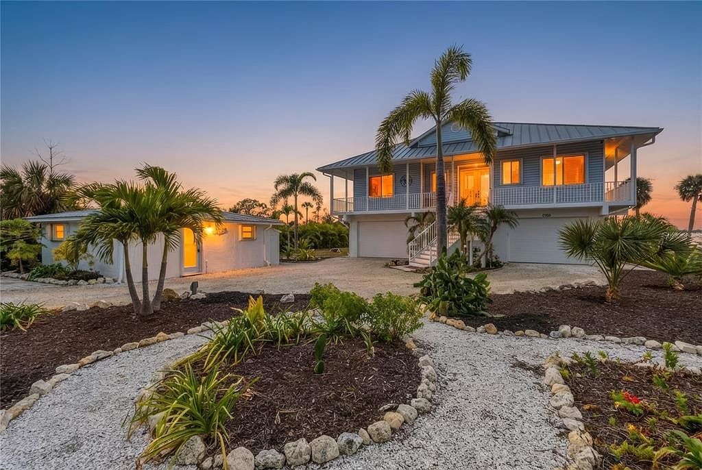 1380 Aqua View Ln Englewood, FL 34223  | Single Family