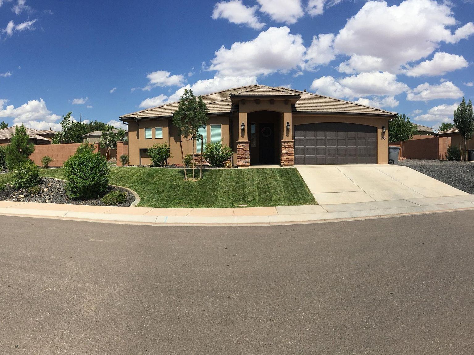 155 E Holly Way Washington, UT 84780 - Thumbnail 2