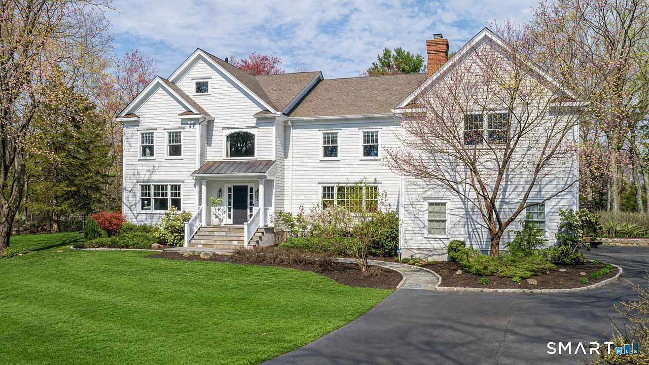12 Langner Ln Wilton, CT 06897  | Single Family