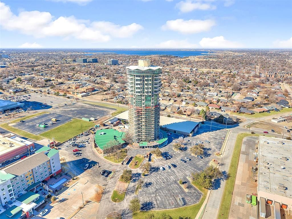 5900 Mosteller Dr Unit 54 Oklahoma City, OK 73112 - Thumbnail 2