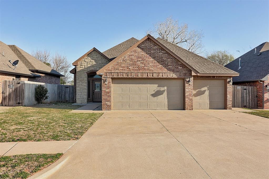 11933 SW 17th St Yukon, OK 73099  | Single Family