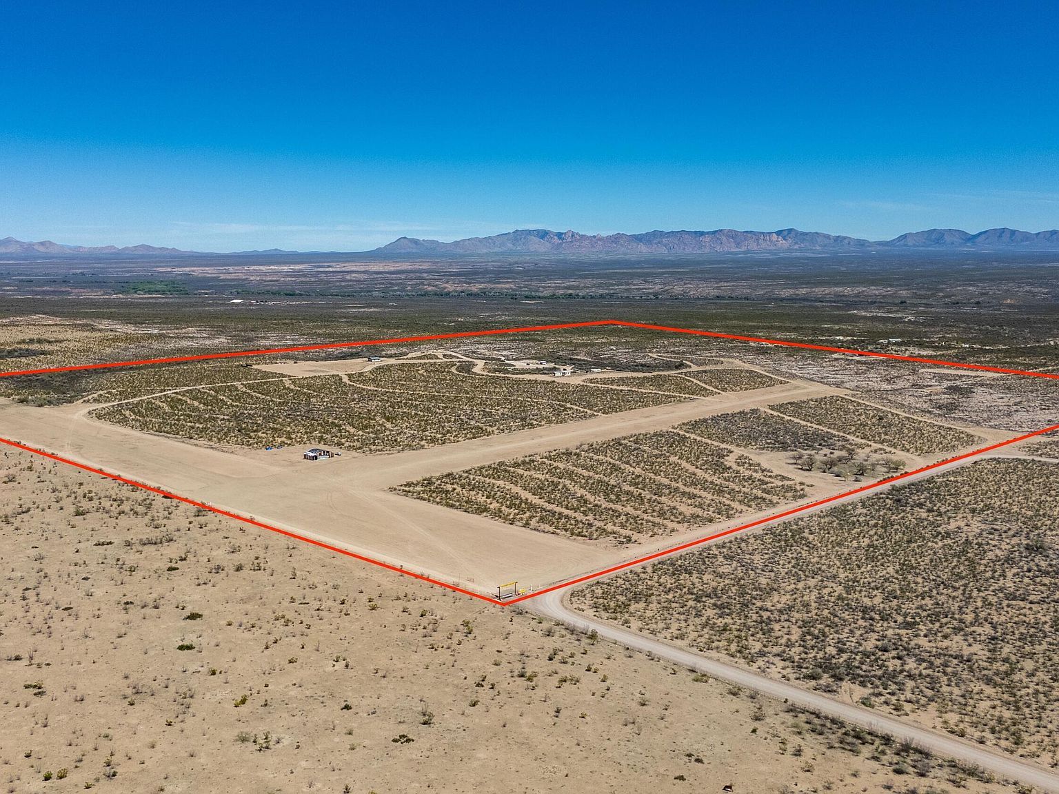 2940 N Four Pillars Rd Huachuca City, AZ 85616, 85616