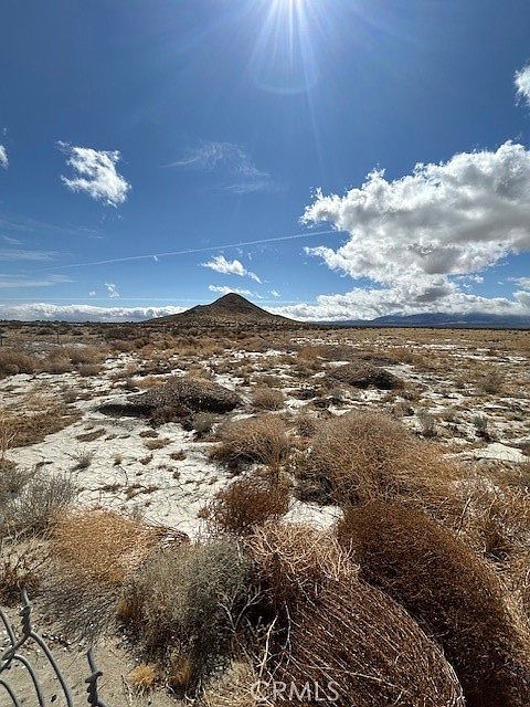 18875 Saint George Ave #30 Adelanto, CA 92301 - Thumbnail 2