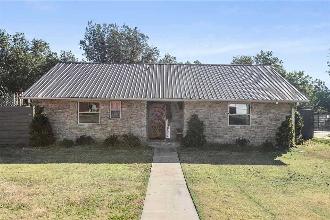 1200 W 80th St Stillwater, OK 74074 - Thumbnail 2