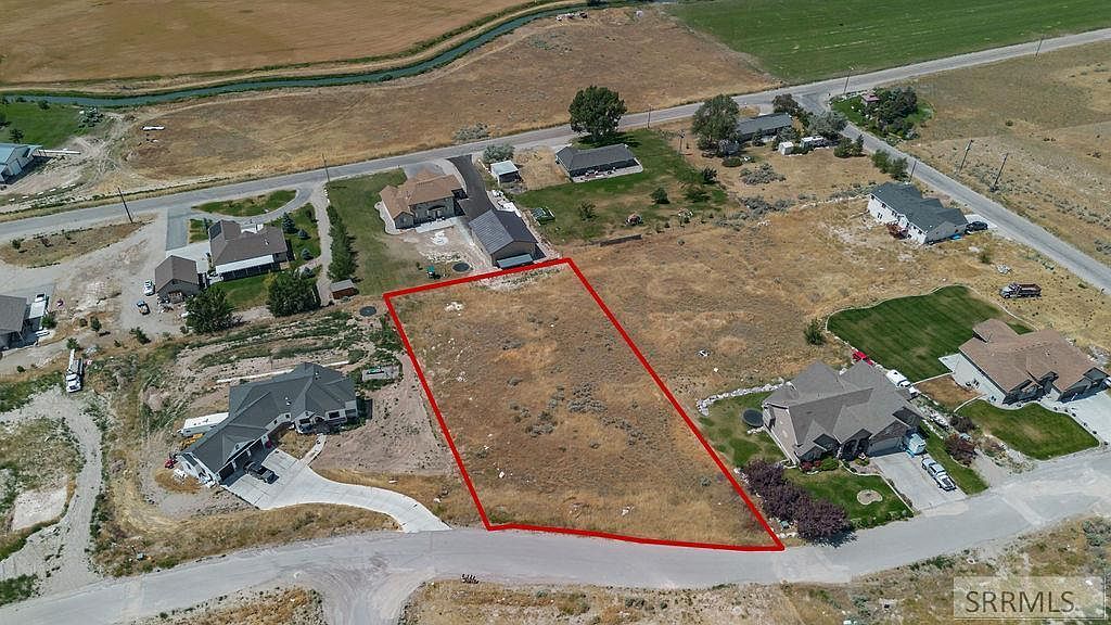 5955 N Alma Dr Idaho Falls, ID 83401 - Thumbnail 2