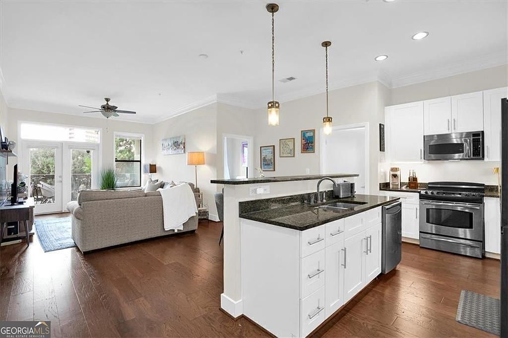425 Chapel St SW #1109 Atlanta, GA 30313 - Thumbnail 2