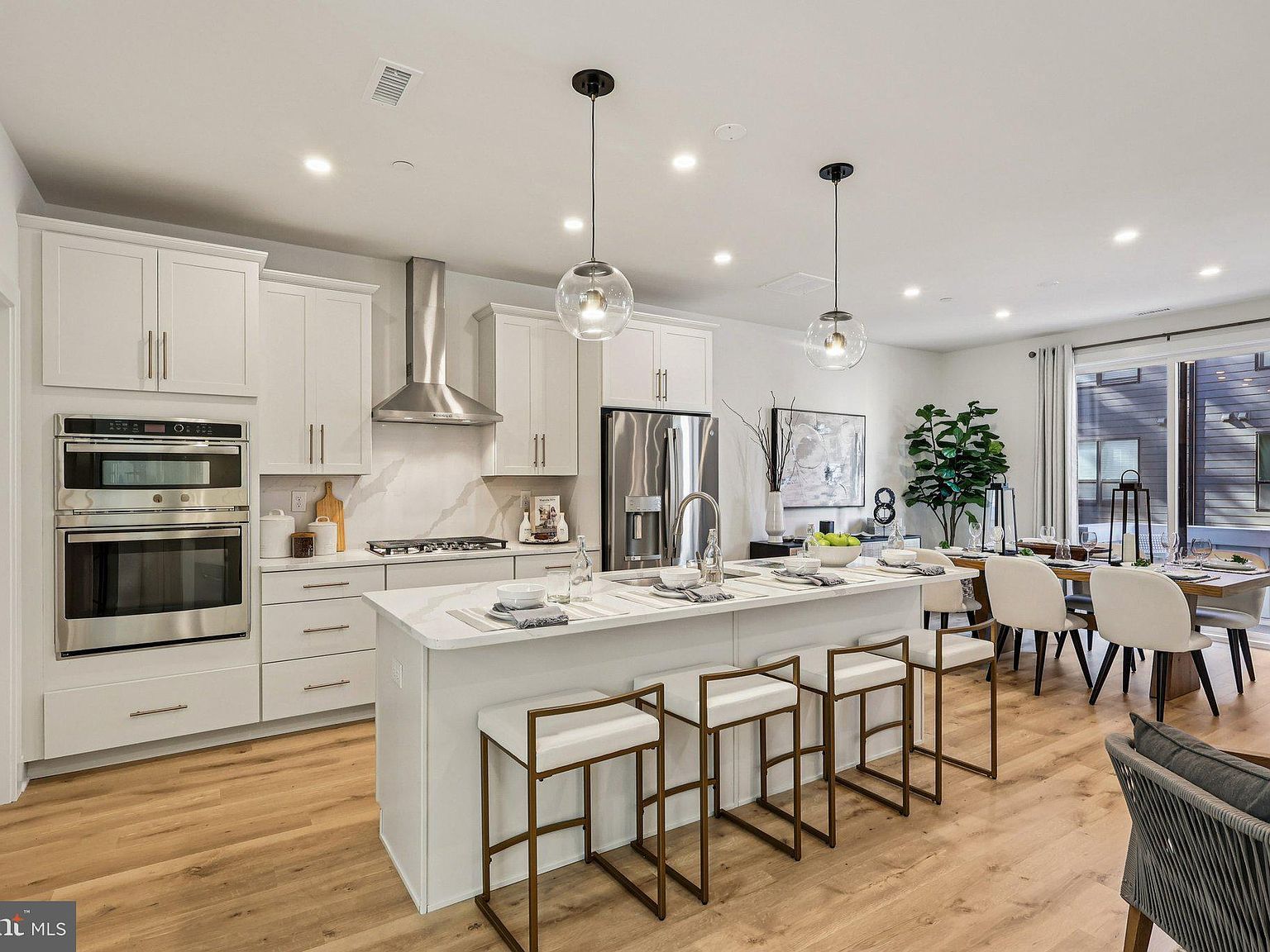 956 Riverplace Dr #56O Conshohocken, PA 19428 - Thumbnail 2