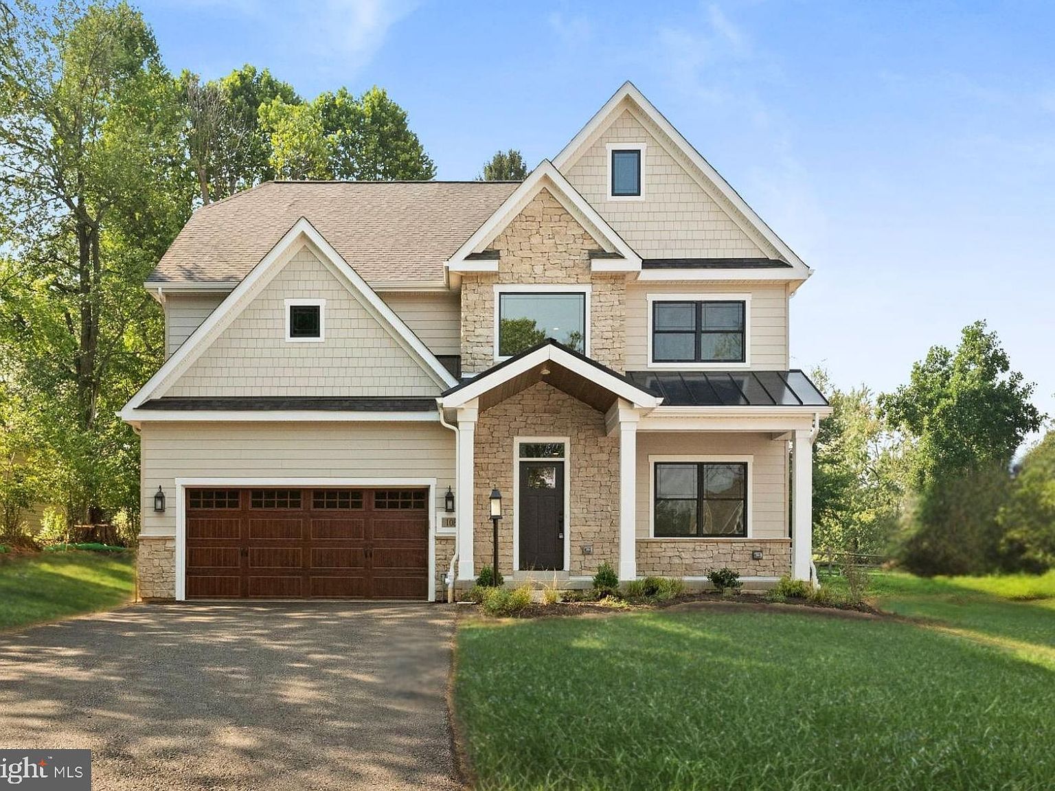 102 Harvey Rd #1B Wallingford, PA 19086 - Thumbnail 2