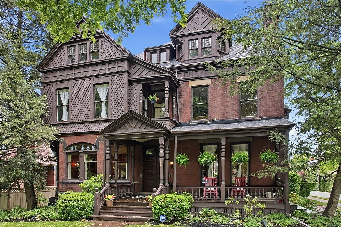 719 Amberson Ave Pittsburgh, PA 15232, 15232