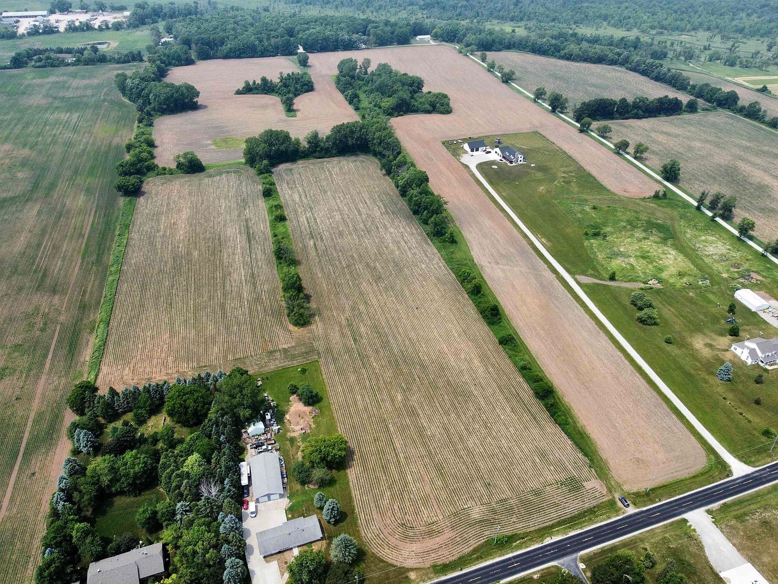 Mayflower Dr Greenville, WI 54942 - Thumbnail 2