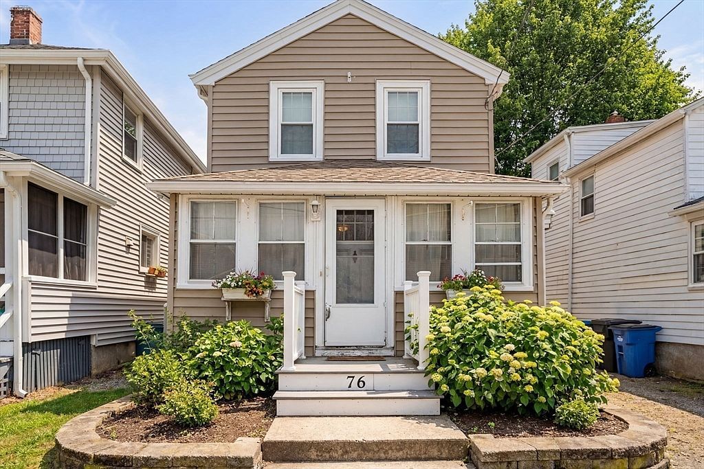 76 Macy St Quincy, MA 02169 - Thumbnail 2