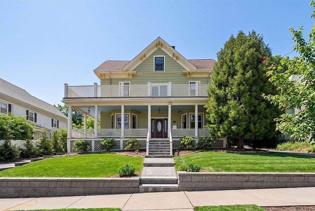 121 Prospect Ave Quincy, MA 02170  | Single Family