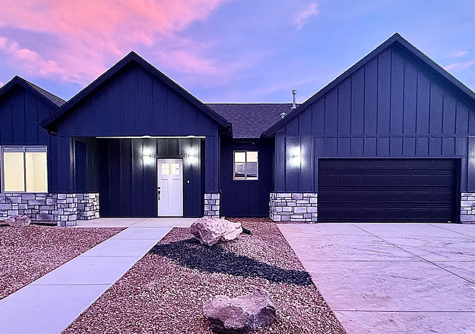 4937 N Winchester Dr Enoch, UT 84021 - Thumbnail 2