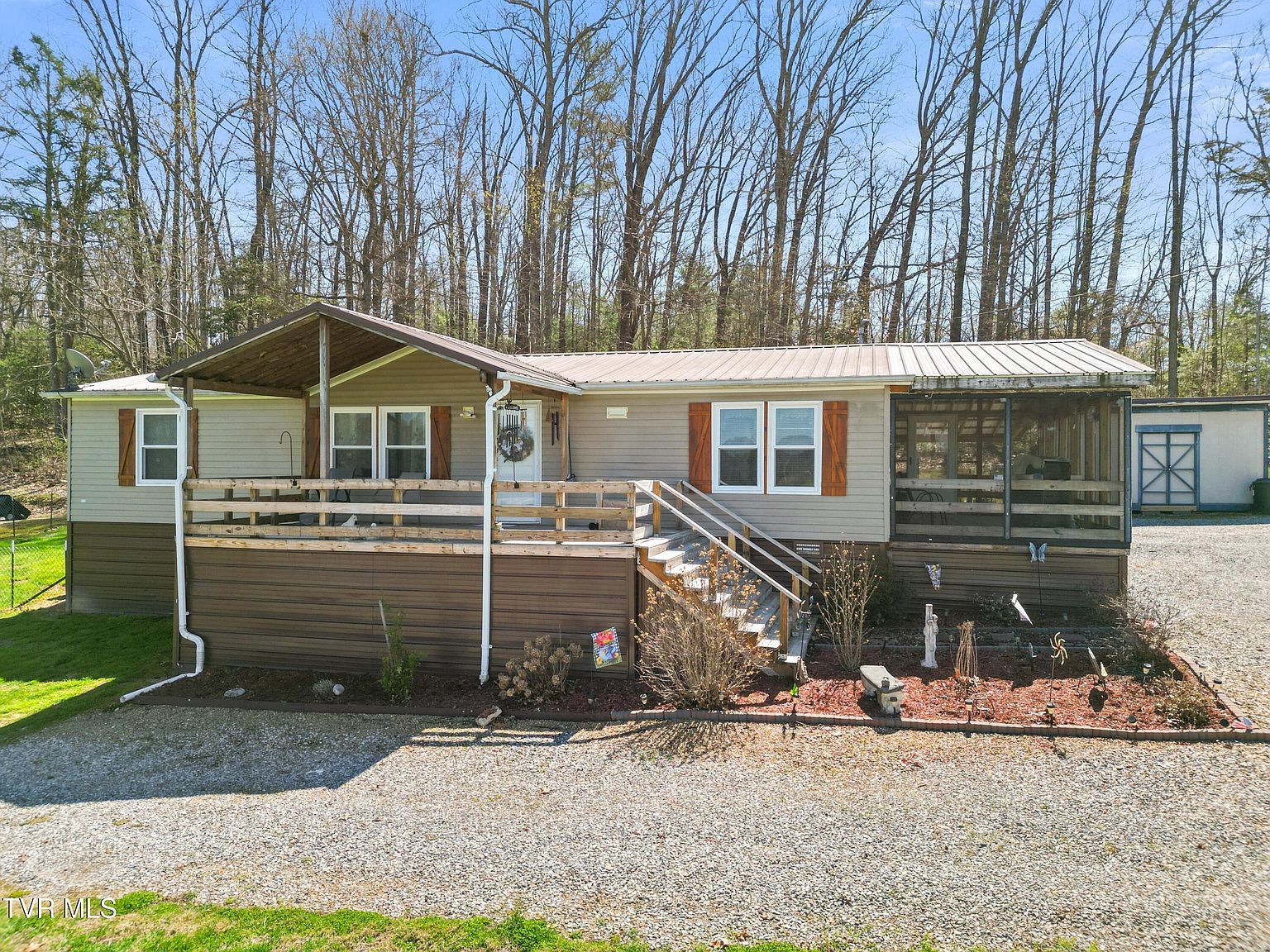 645 & 647 Seaton Rd Afton, TN 37616  | New build