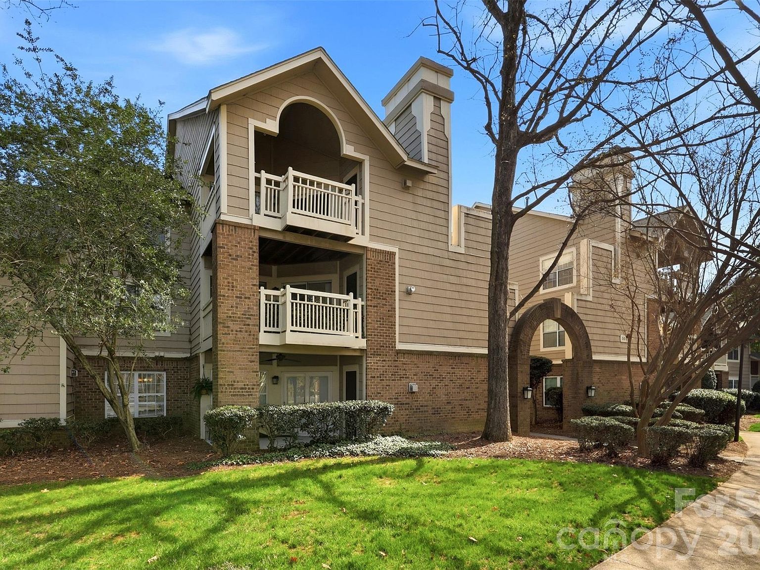5007 Sharon Rd Unit P Charlotte, NC 28210  | Condominium