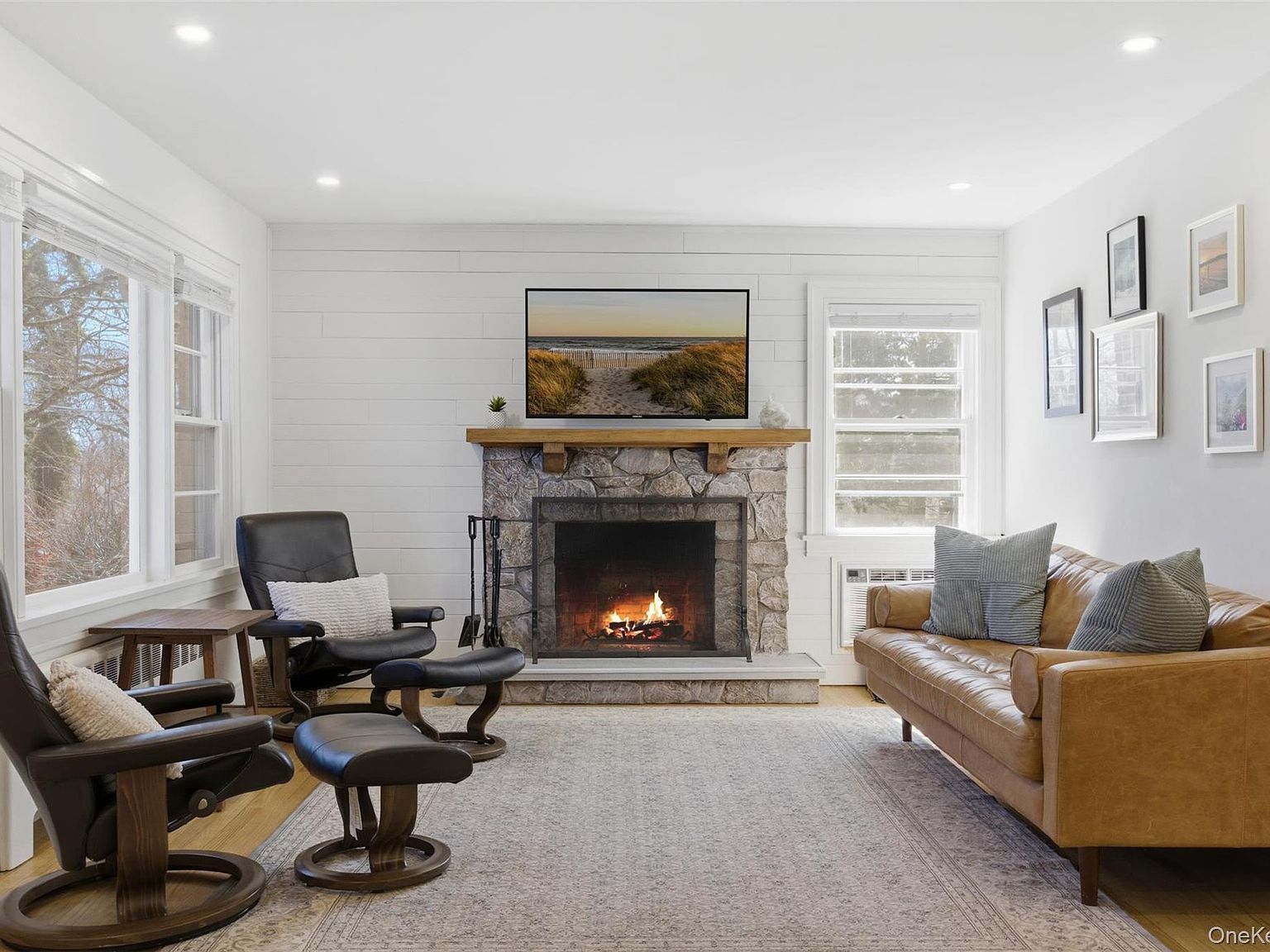 205 4th St East Northport, NY 11731 - Thumbnail 2