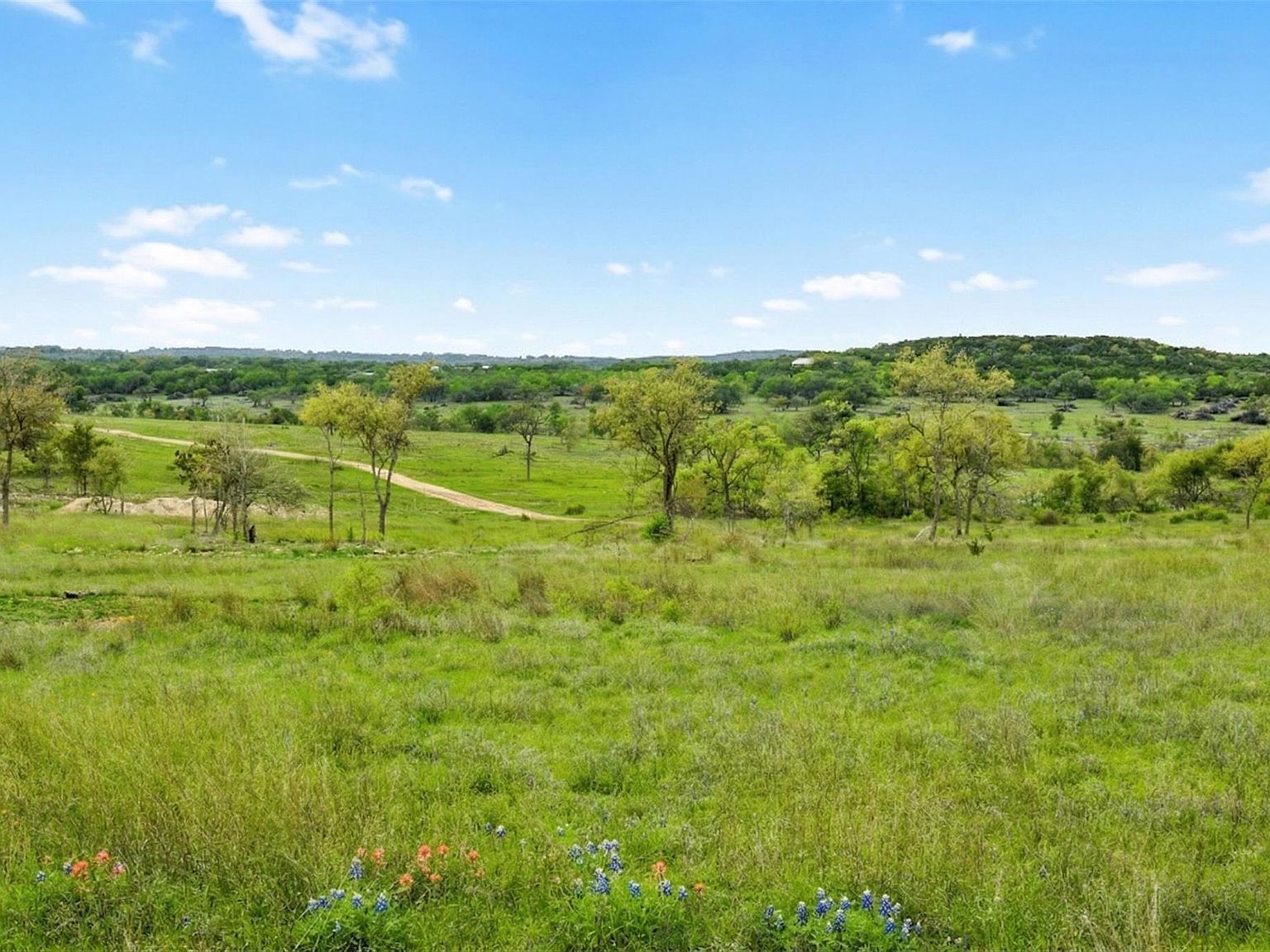8 Maddalena Ln Dripping Springs, TX 78620, 78620