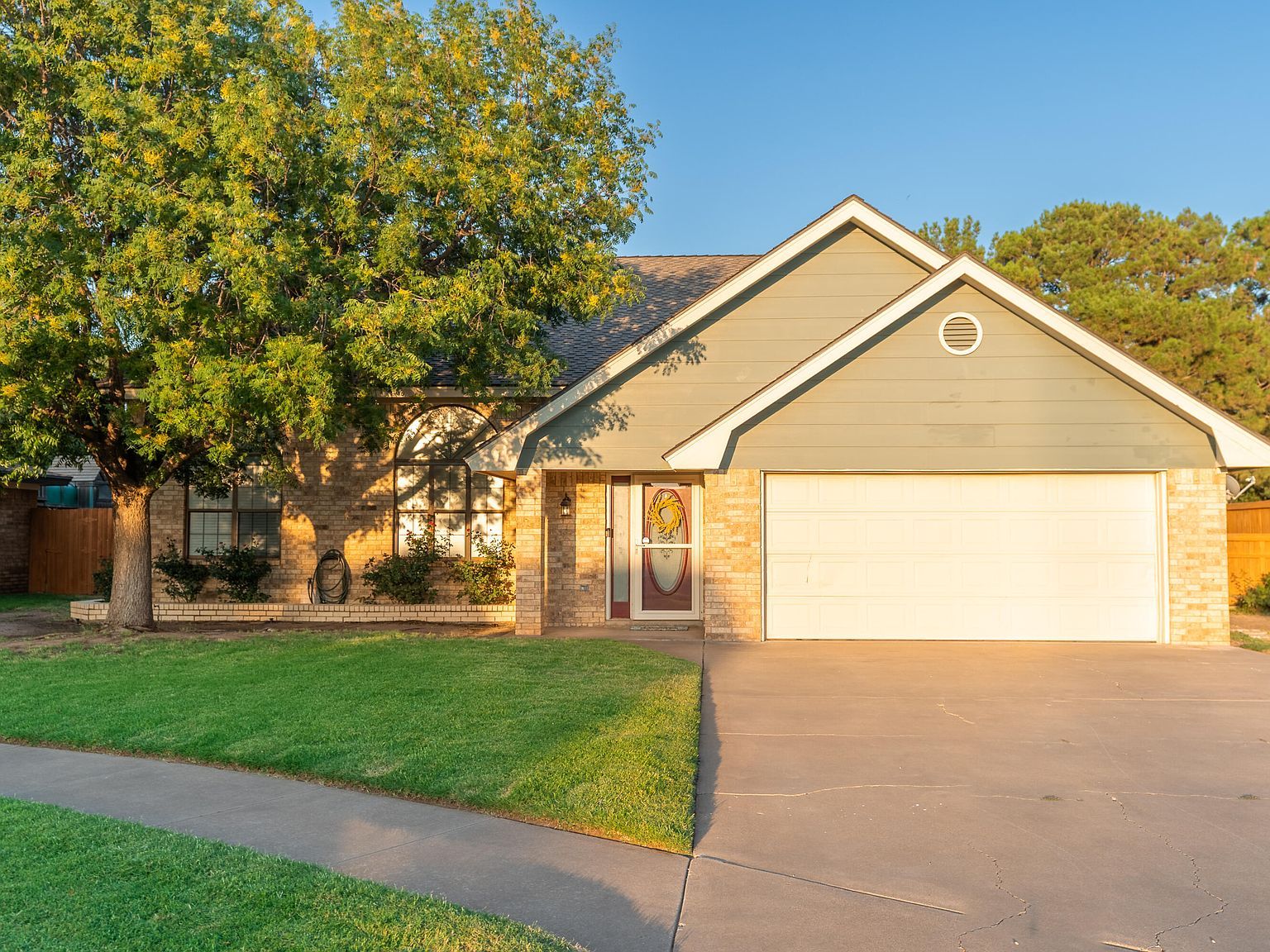 512 N Grover Ave Lubbock, TX 79416 - Thumbnail 2