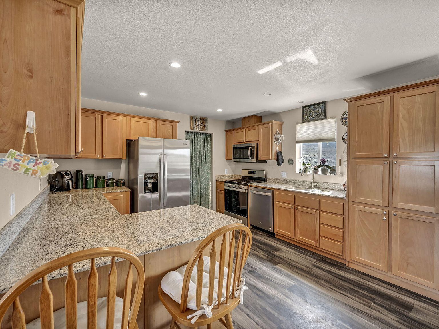 5405 White Oak Dr Silver Springs, NV 89429 - Thumbnail 2