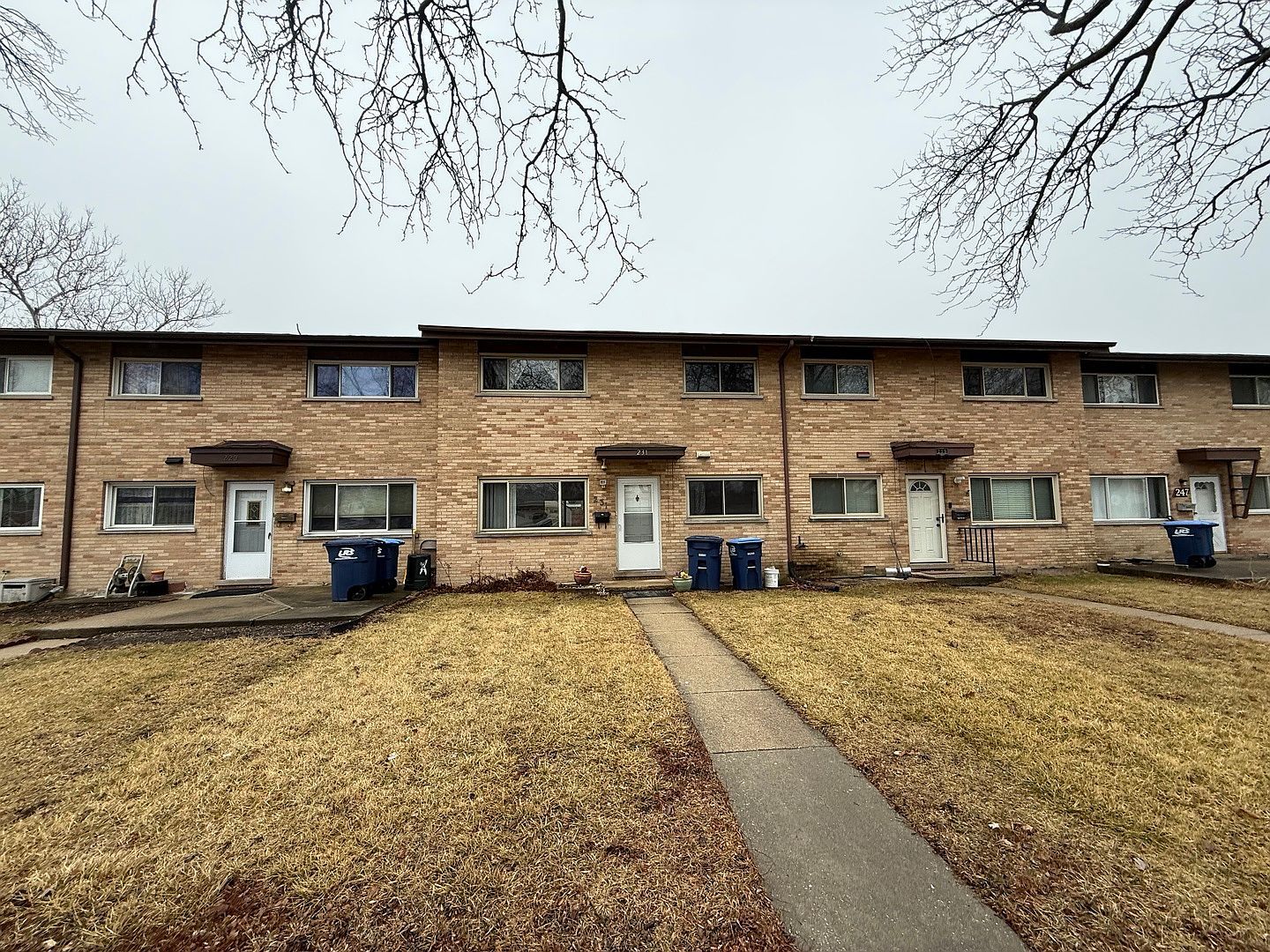 231 Dover Dr #231 Des Plaines, IL 60018  | New build