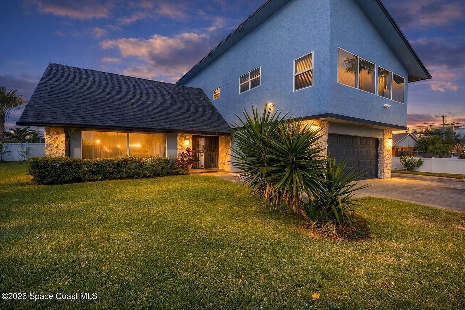 397 Harbor Dr Cape Canaveral, FL 32920 - Thumbnail 2