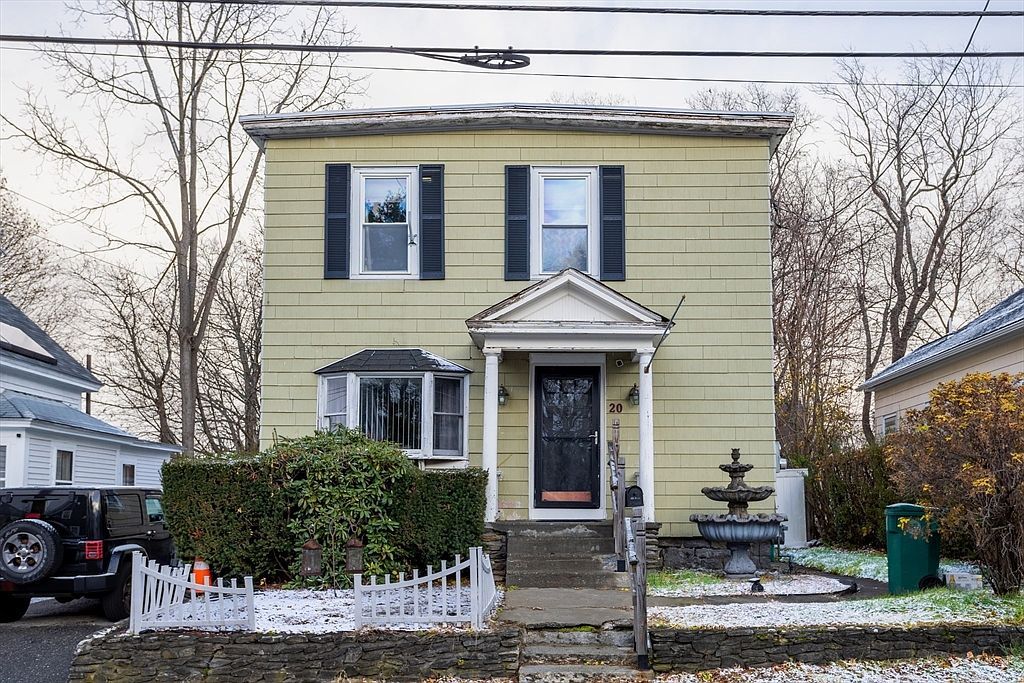 20 Warren St Fitchburg, MA 01420 - Thumbnail 2