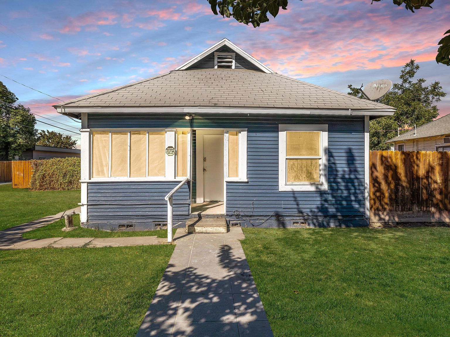 916 Norboe Ave Corcoran, CA 93212 - Thumbnail 2