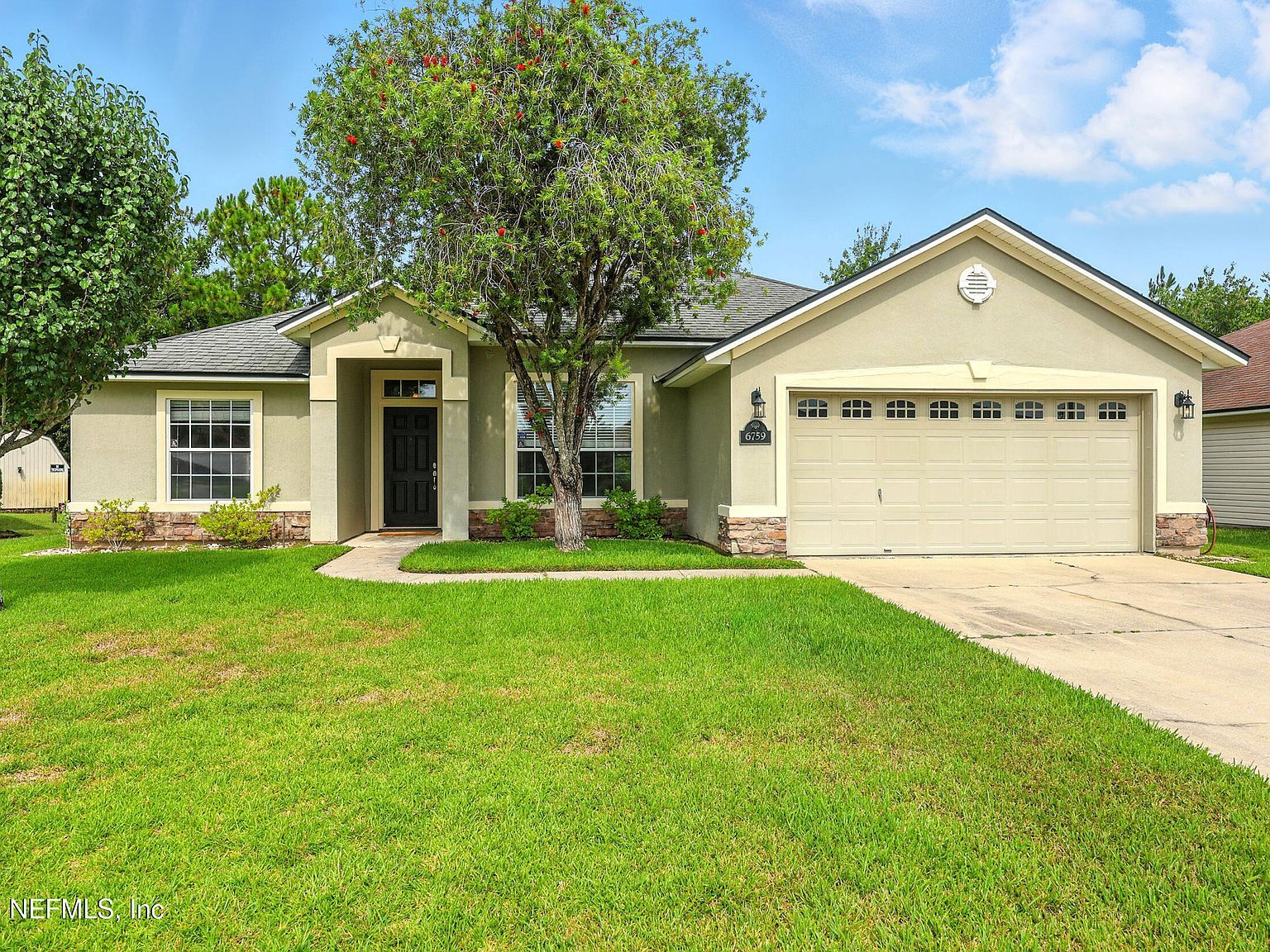 6759 Chester Park Cir Jacksonville, FL 32222 - Thumbnail 2