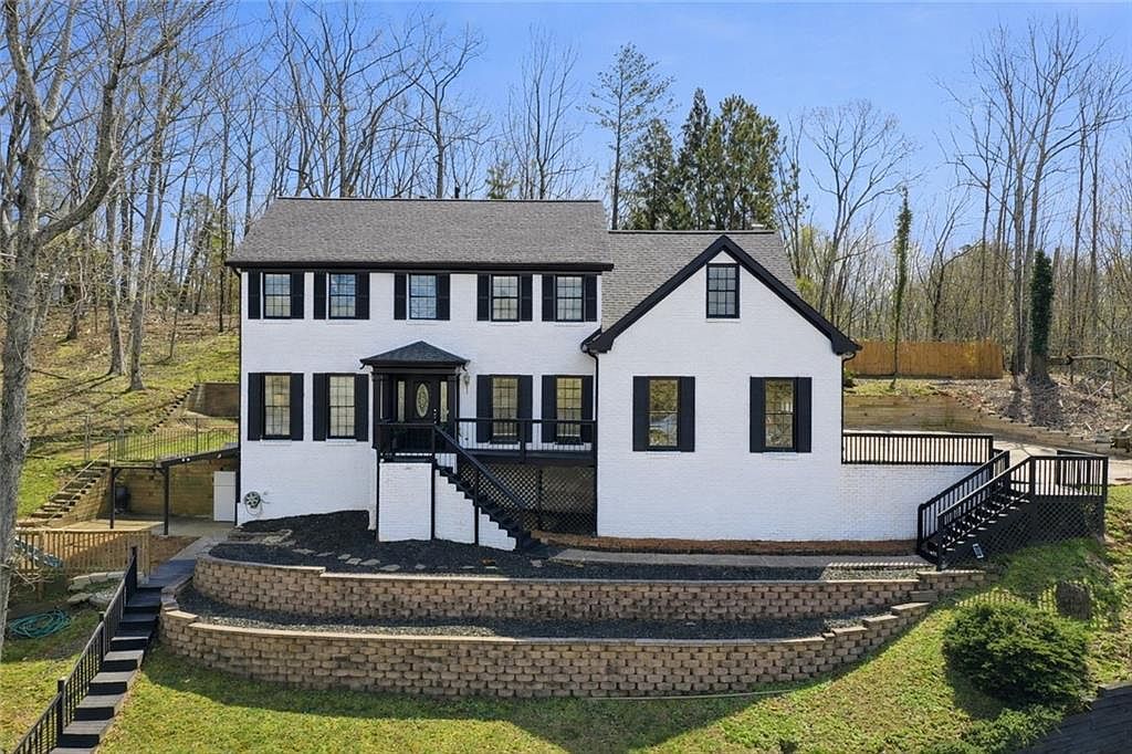 9305 Delft Way Johns Creek, GA 30022  | Single Family