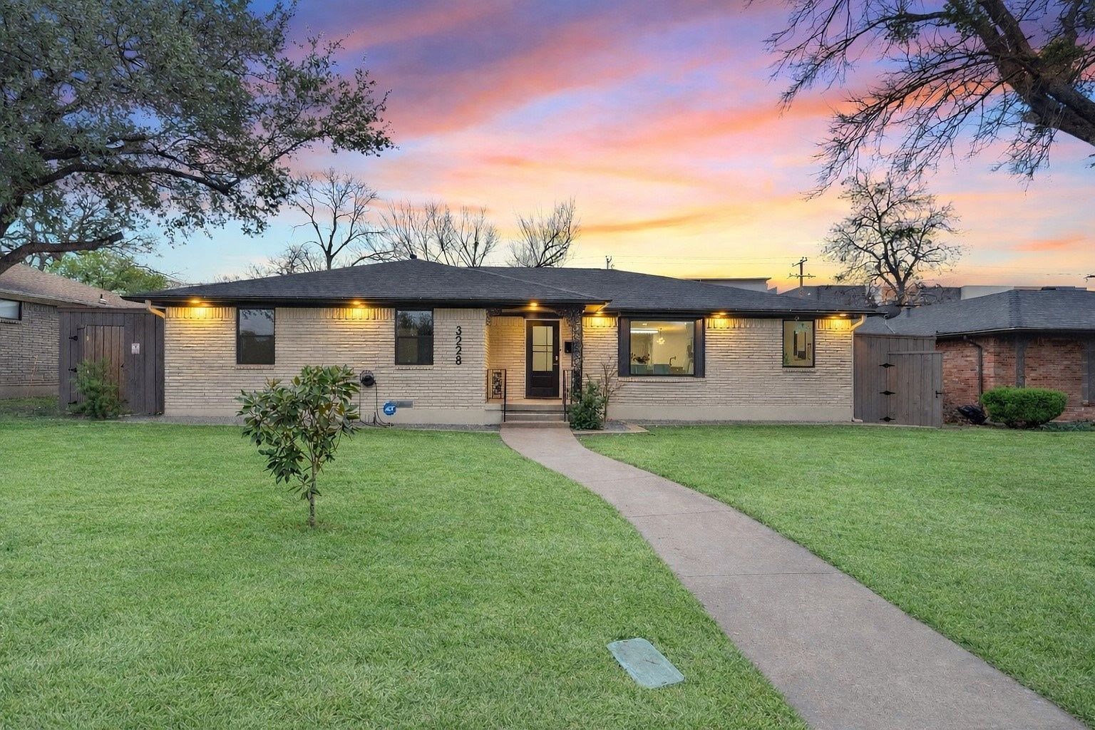 3228 Sharpview Ln Dallas, TX 75228 - Thumbnail 2